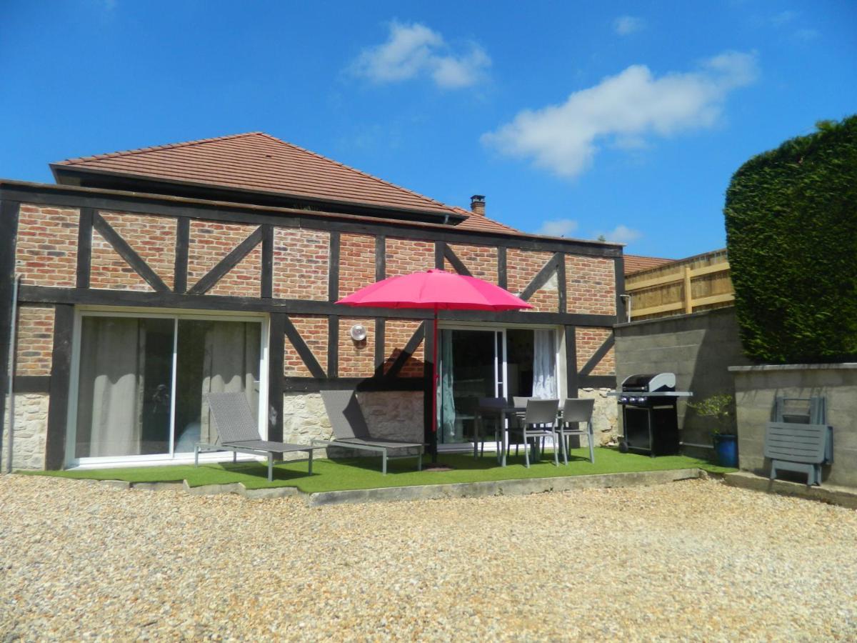 la maison des oiseaux Vandrimare Extérieur photo
